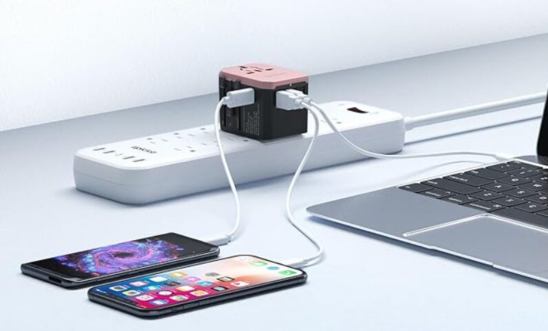 EPICKA Universal Travel Adapter